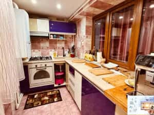 Apartament 4 camere decomandate, 2 băi și 2 balcoane Micro 17, parter. — miniatura 5