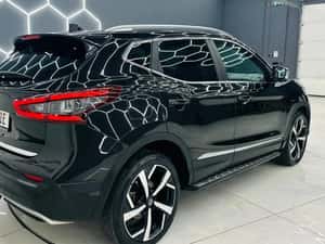 Nissan Qashqai Tekna 2018 - 13590 EUR — miniatura 4