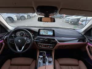BMW Seria 5 G30 Luxury Line 520d 190cp Lane Pedestrian încălzire navigație moduri Germania — miniatura 4