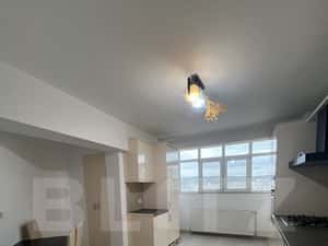 Apartament la cheie cu 2 dormitoare, bucatarie separata, zona Piata Ma — miniatura 4