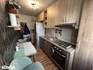 1 Cam-Sagului-5 Min de Centru-Mobilat-Utilat-Centrala-290 Euro !Neg — miniatura 6