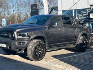 Vând Dodge RAM SUV second hand, 14.000 km, 401 cp