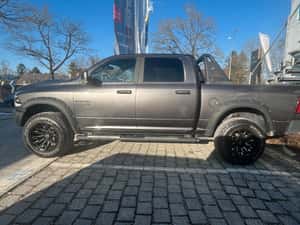 Vând Dodge RAM SUV second hand, 14.000 km, 401 cp — miniatura 5