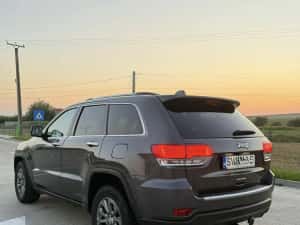 Vând Jeep Grand Cherokee din 2015, 3.0 diesel, 250 cp — miniatura 4