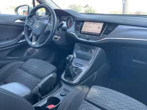 Opel Astra Hatchback 2017, 260.000 km, Diesel, 6.400 EUR — miniatura 4