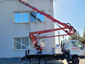 Inchiriere nacela PRB 21 m si 19 m inchiriez nacela — miniatura 6