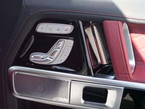 Mercedes-Benz G 63 AMG Automată 585 HP Benzină — miniatura 6