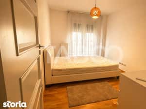 Apartament cu 3 camere la etajul 3 lift balcon boxa si parcare — miniatura 6
