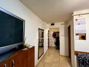Apartament 3 camere de vanzare, zona Lipovei, Timisoara — miniatura 8