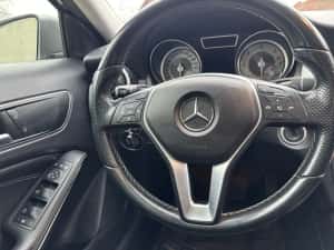 MERCEDES-BENZ GLA 200 cdi 4matic — miniatura 4