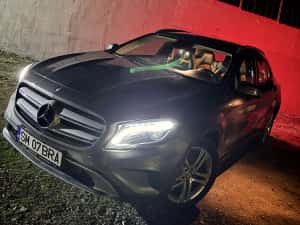 MERCEDES-BENZ GLA 200 cdi 4matic — miniatura 7