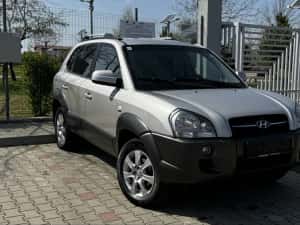 Hyundai tucson 4x4 — miniatura 7