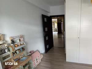 Apartament 3 camere cu 3 balcoane loc de parcare bloc nou Compozitoril — miniatura 5