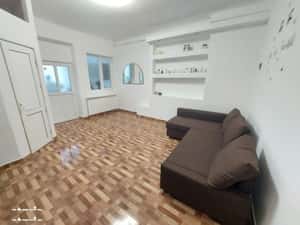 Garsonieră Victoria parter acces separat din exterior centrală pe gaz