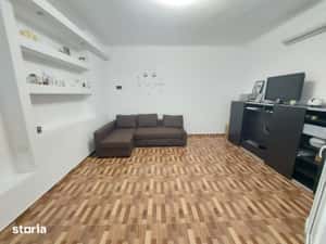 Garsonieră Victoria parter acces separat din exterior centrală pe gaz — miniatura 4
