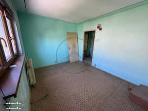 Apartament 3 camere, decomandat, etaj 3 — miniatura 3