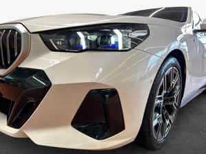 BMW 520, automat, gri, 28.000 km — miniatura 6