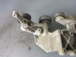 Suport rola accesorii 2.0 crdi d4ha kia sportage — miniatura 7