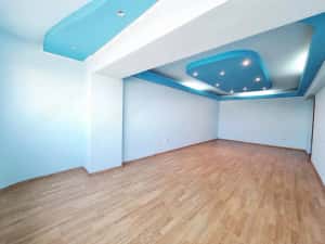 Ap spatios Ps-uri VEGA Ultimul Leu etaj superior priveliste deosebita — miniatura 3