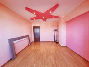 Ap spatios Ps-uri VEGA Ultimul Leu etaj superior priveliste deosebita — miniatura 7