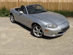 Mazda MX-5 Miata 1.6 — miniatura 2