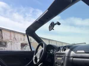 Mazda MX-5 Miata 1.6 — miniatura 10