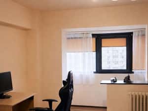Apartament 4 camere | Etaj Intermediar | Zona Apărătorii Patriei — miniatura 5