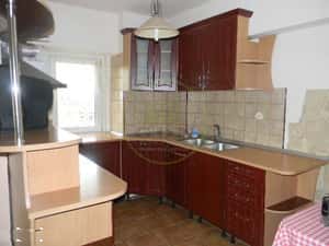 Apartament cu 3 camere de închiriat în Cluj-Napoca