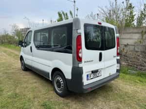 Renault trafic 8+1 locuri an fab 2012 motor 2.0 dci — miniatura 4