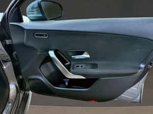 Mercedes-Benz A 200 AMG Line | KEYLESS-GO | Camera 360° | CarPlay — miniatura 6