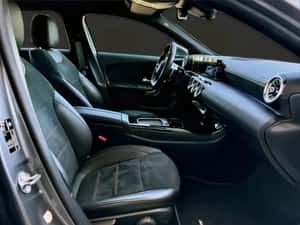 Mercedes-Benz A 200 AMG Line | KEYLESS-GO | Camera 360° | CarPlay — miniatura 7