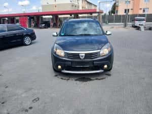 Dacia Sandero stepway 1.6 8 v  benzina  € 5 — miniatura 9