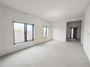 Duplex cu 5 camere la asfalt | Mosnita Noua — miniatura 2