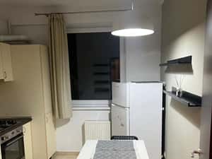Apartament 2 camere, balcon, etaj 1, lift — miniatura 6