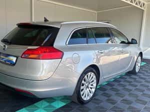 Opel Insignia Break / Estate 2011, Diesel, 252.000 km — miniatura 3