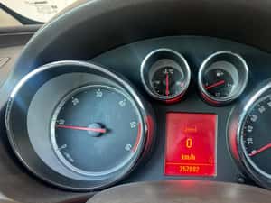 Opel Insignia Break / Estate 2011, Diesel, 252.000 km — miniatura 7