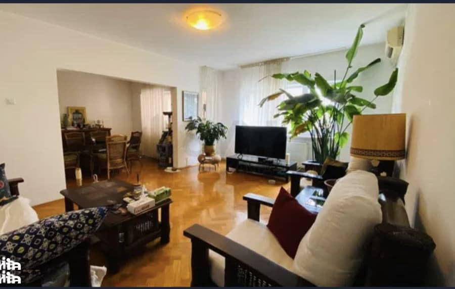 Apartament 4 camere în vilă | Pajura – Bucurestii Noi | Sector 1 — fotografie 1 din 6