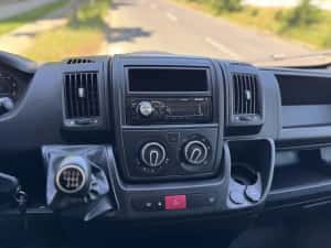 Peugeot Boxer 2022 km reali stare foarte buna — miniatura 7