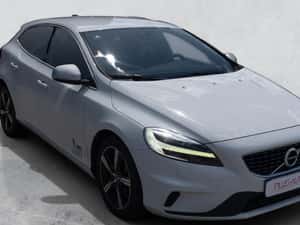 Volvo V40 Automată 119 HP Diesel