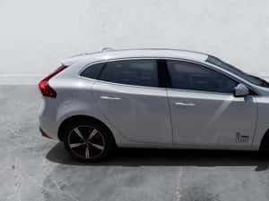 Volvo V40 Automată 119 HP Diesel — miniatura 4