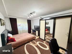 Apartament decomandat 3 camere  | Etaj 2 | Complet mobilat & utilat — miniatura 4
