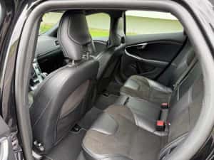 Volvo V40 R-Design 2016 Bi-Xenon 2.0  euro6 — miniatura 9