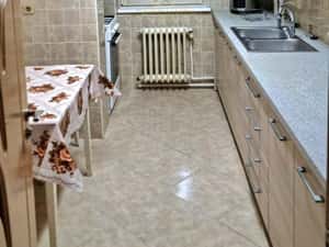 Apartament 3 camere decomandate, Obcini – poziție excelentă, etaj 1. — miniatura 6