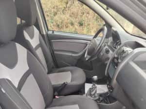 Dacia Duster BLACK SHADOW 4x4 - RAR efectuat - primul rand de NUMERE ROSII — miniatura 7