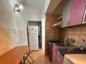 De vanzare garsoniera cf 1 cu balcon, zona ultracentrala, mobilata — miniatura 4