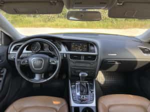 Audi A5 / 2.0 /143 cp / 2011  / Xenon / interior piele / inmatriculat recent — miniatura 6