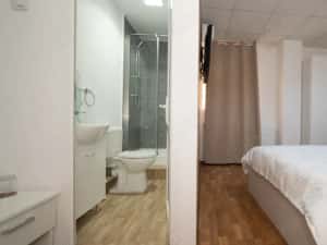 Vand Spatiu comercial Piata Centrala — miniatura 1