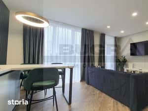 Apartament 2 camere - lux, parcare, zona Centrala — miniatura 4