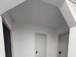 Garsoniera  renovata, izolata — miniatura 2