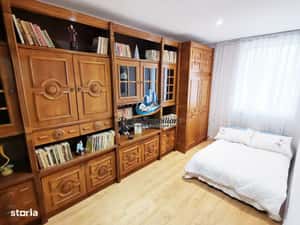 Apartament 2 camere, etaj 1, ultracentral, zona Muzeu Piatra Neamt — miniatura 3